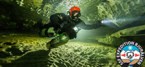Video: Cave diving in Sweden Photo
