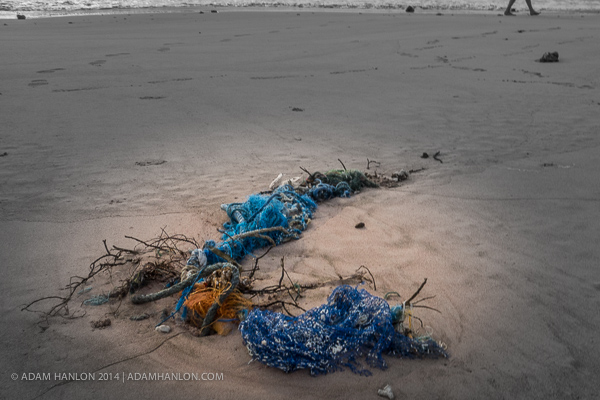 Plastic pollution in the oceans on Wetpixel
